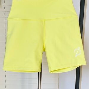NWT PELOTON Cadent Bike Short Bright Yellow XS